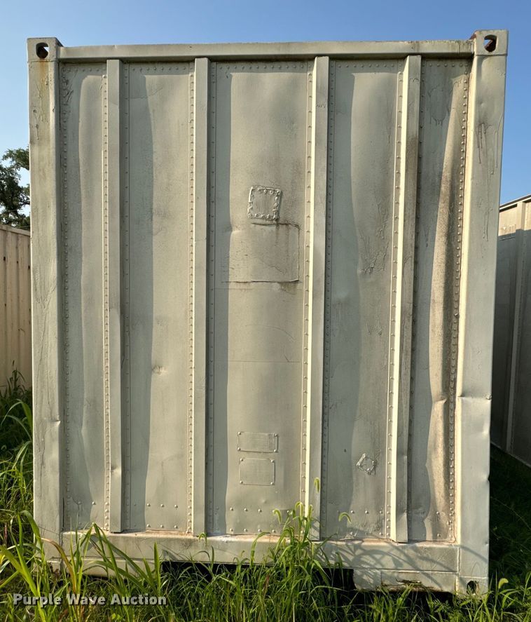 image for item DQ6894 Shipping container