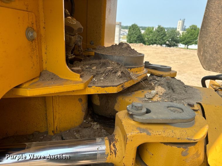 image for item DQ6902 2015 John Deere 460ET haul truck