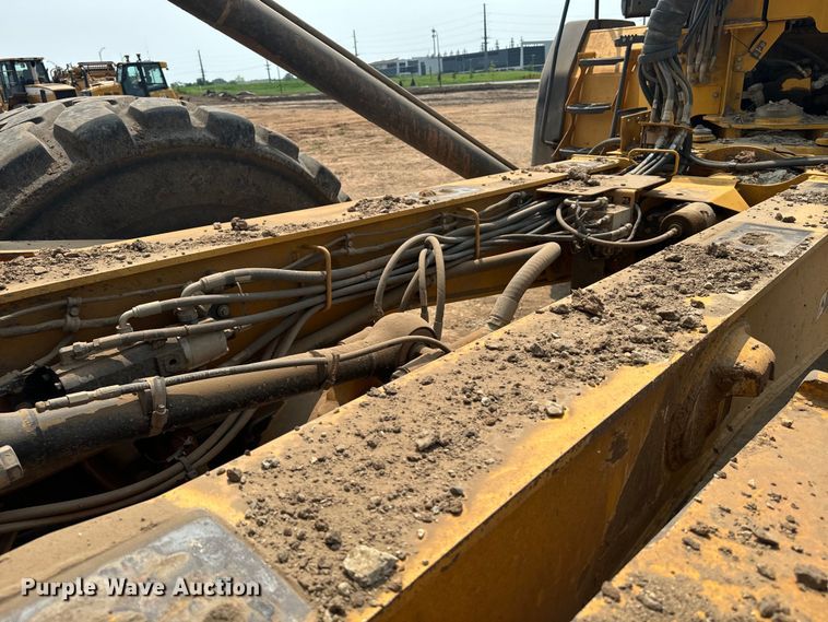 image for item DQ6902 2015 John Deere 460ET haul truck