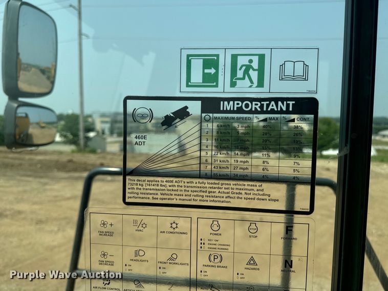 image for item DQ6902 2015 John Deere 460ET haul truck