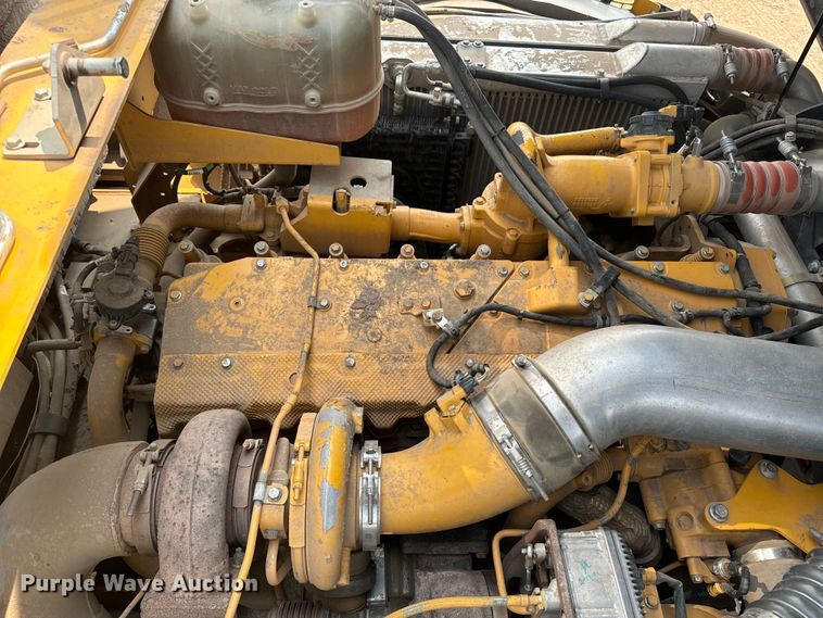 image for item DQ6902 2015 John Deere 460ET haul truck