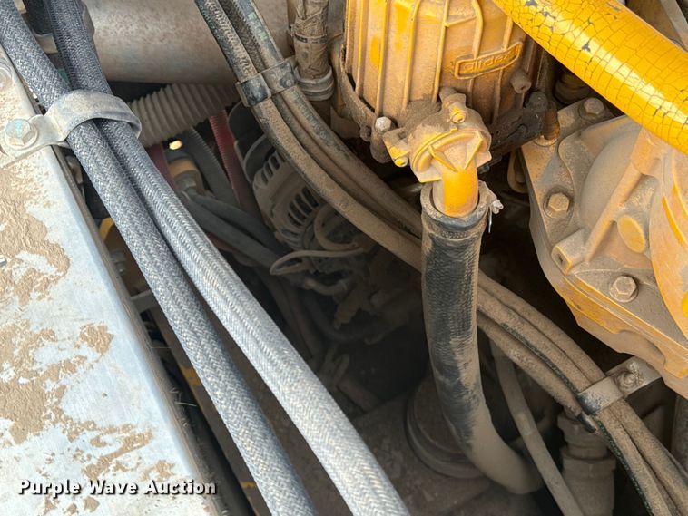 image for item DQ6902 2015 John Deere 460ET haul truck