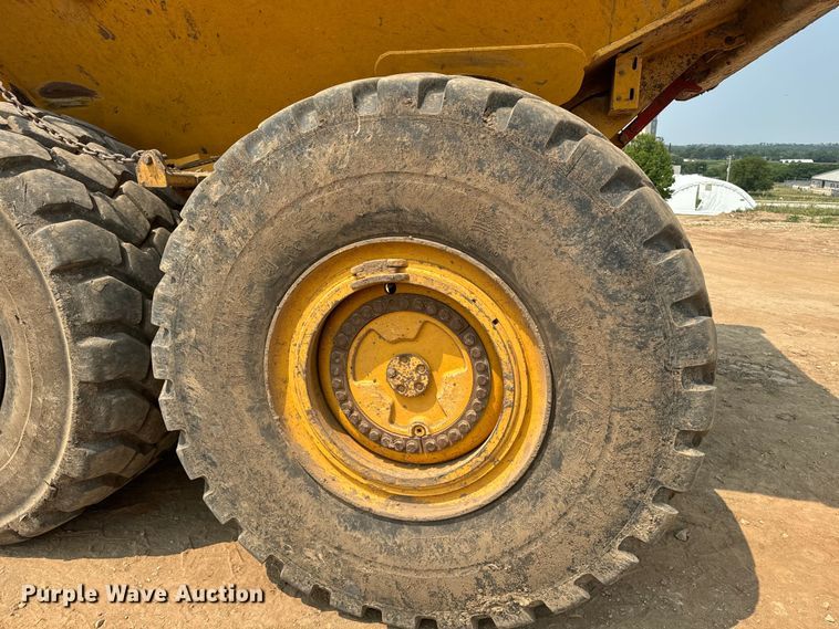 image for item DQ6902 2015 John Deere 460ET haul truck