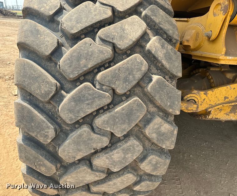 image for item DQ6902 2015 John Deere 460ET haul truck