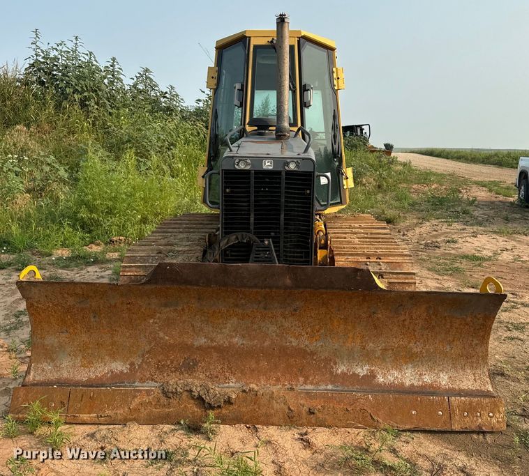 image for item DQ6903 2000 John Deere 450H LGP dozer
