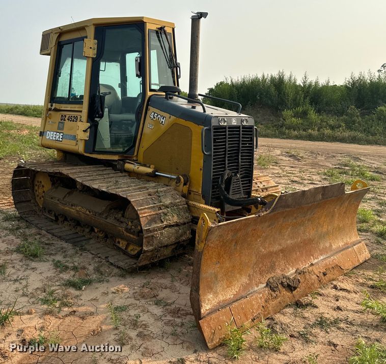 image for item DQ6903 2000 John Deere 450H LGP dozer