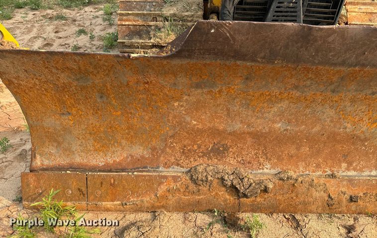 image for item DQ6903 2000 John Deere 450H LGP dozer