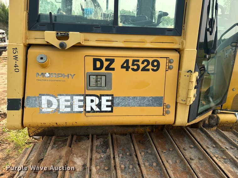 image for item DQ6903 2000 John Deere 450H LGP dozer