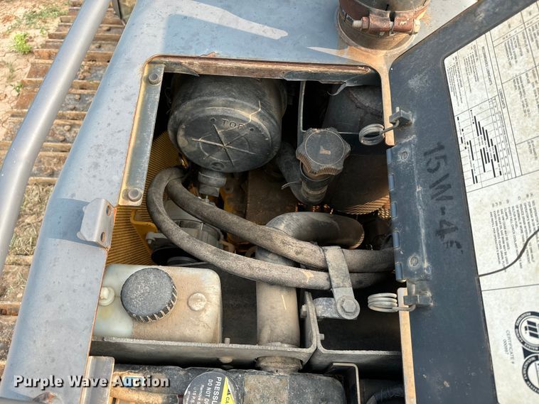 image for item DQ6903 2000 John Deere 450H LGP dozer