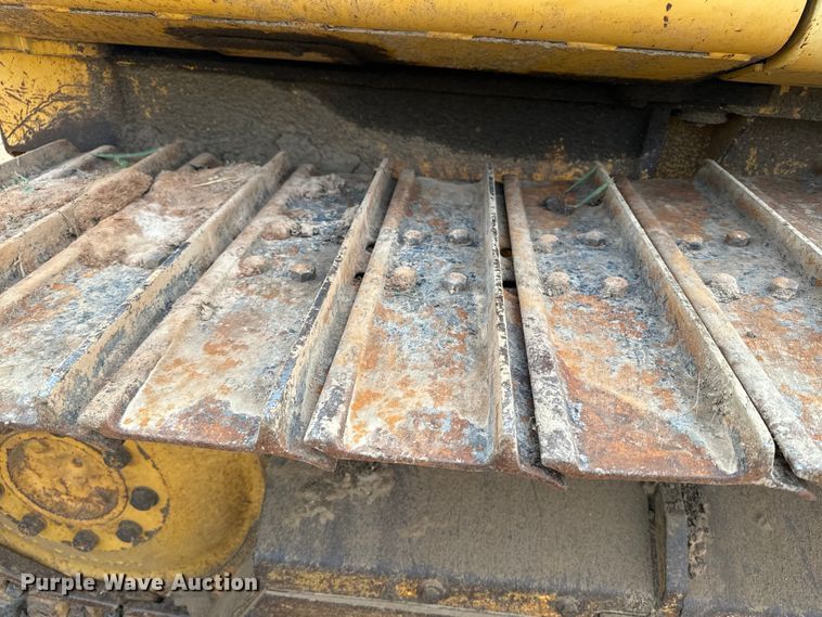 image for item DQ6903 2000 John Deere 450H LGP dozer