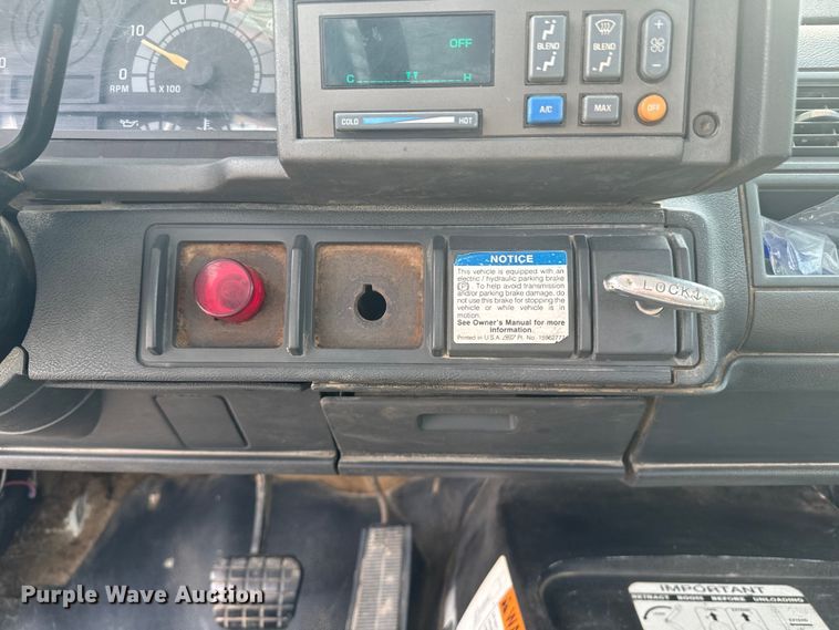 image for item DQ6904 1997 GMC C7500 roll-off container truck