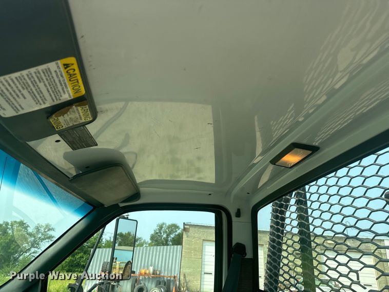 image for item DQ6904 1997 GMC C7500 roll-off container truck