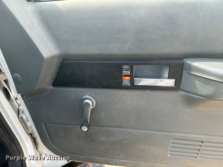 image for item DQ6904 1997 GMC C7500 roll-off container truck