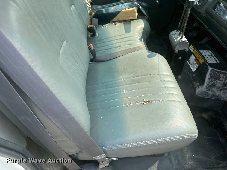 image for item DQ6904 1997 GMC C7500 roll-off container truck