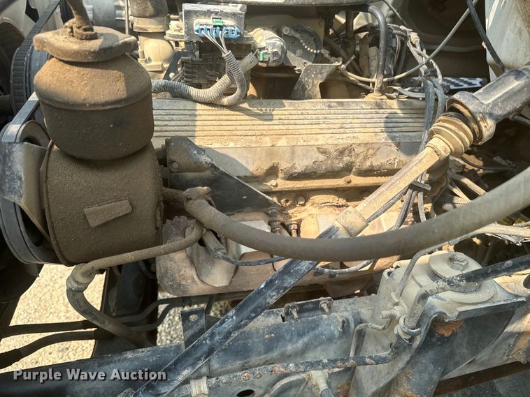 image for item DQ6904 1997 GMC C7500 roll-off container truck