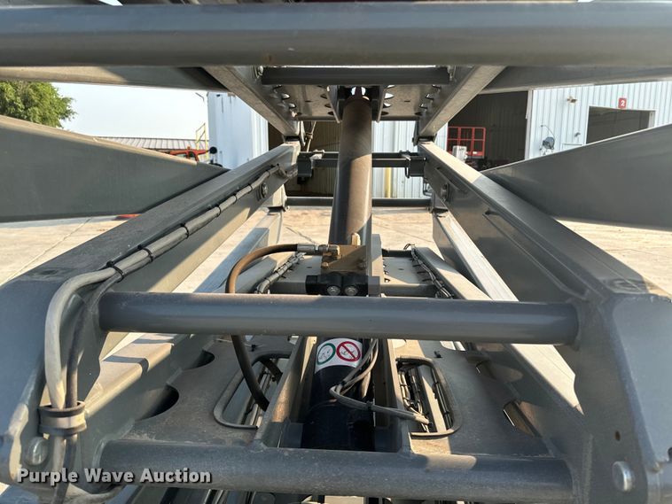 image for item DQ6905 2017 Skyjack 4740 scissor lift