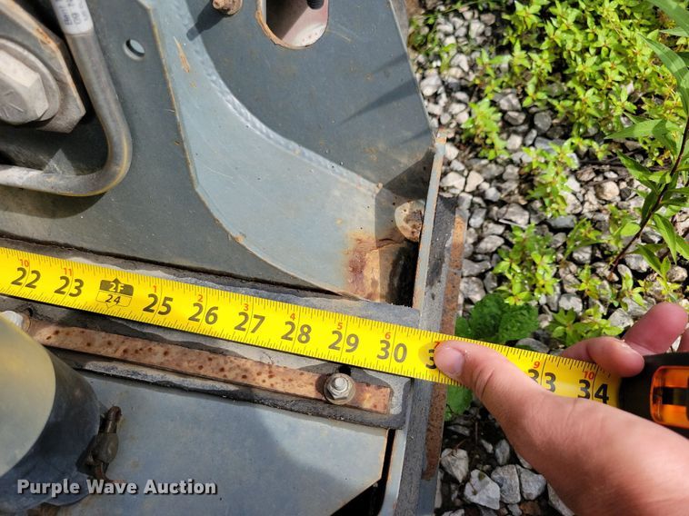 image for item DR4315 2002 Sterling SC8000 street sweeper truck