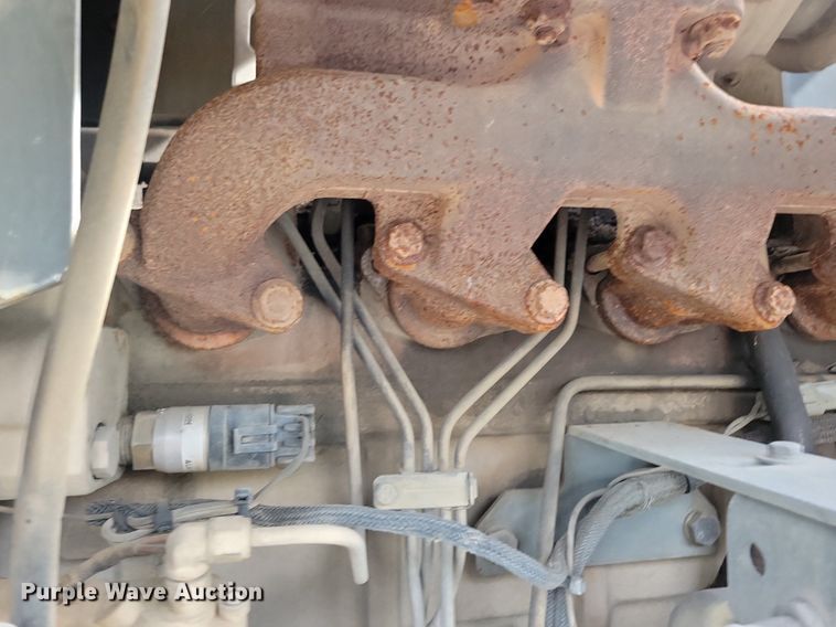 image for item DR4315 2002 Sterling SC8000 street sweeper truck