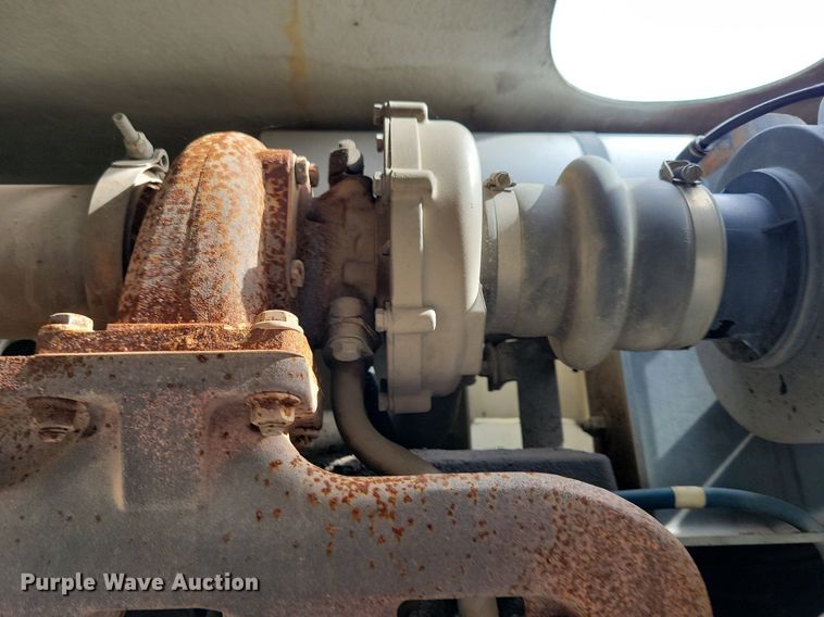 image for item DR4315 2002 Sterling SC8000 street sweeper truck