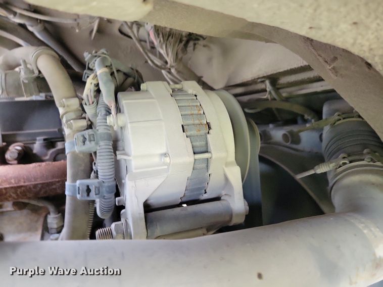 image for item DR4315 2002 Sterling SC8000 street sweeper truck