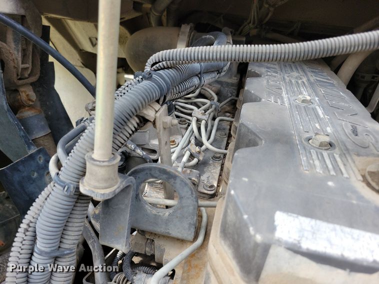 image for item DR4315 2002 Sterling SC8000 street sweeper truck