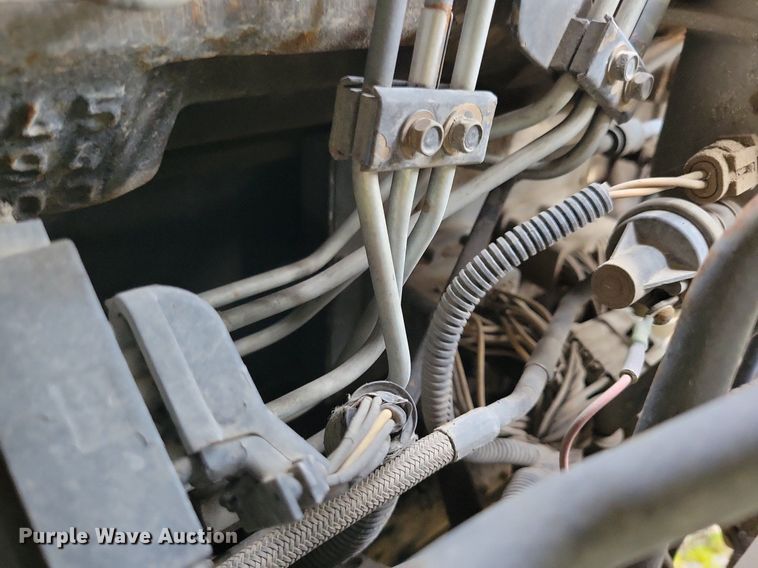 image for item DR4315 2002 Sterling SC8000 street sweeper truck