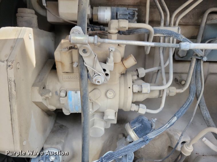 image for item DR4315 2002 Sterling SC8000 street sweeper truck