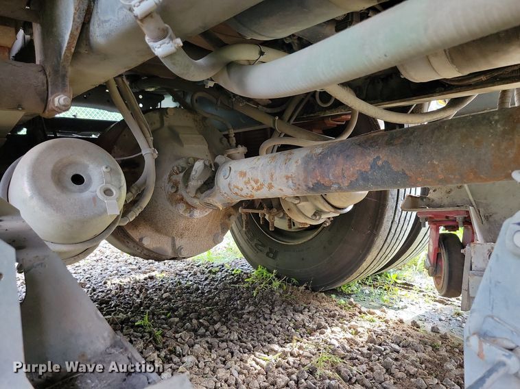 image for item DR4315 2002 Sterling SC8000 street sweeper truck