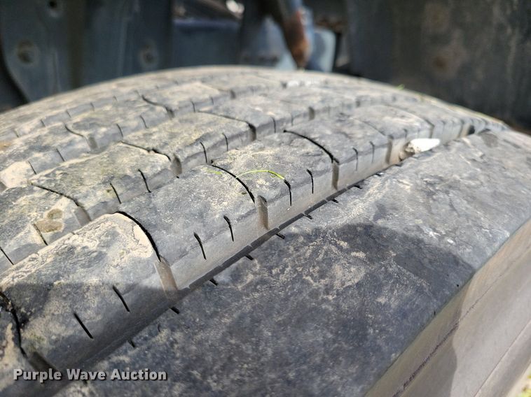 image for item DR4315 2002 Sterling SC8000 street sweeper truck