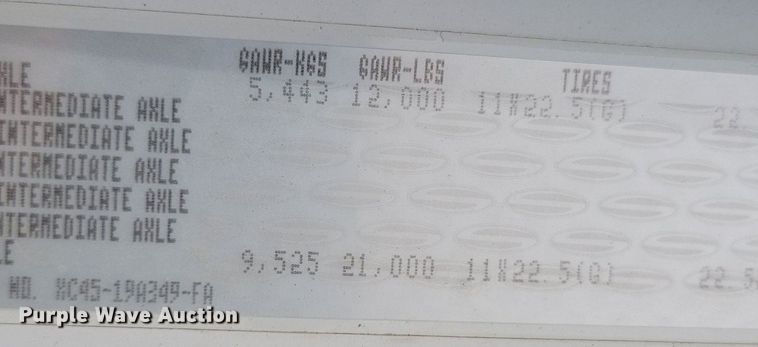 image for item DR4315 2002 Sterling SC8000 street sweeper truck