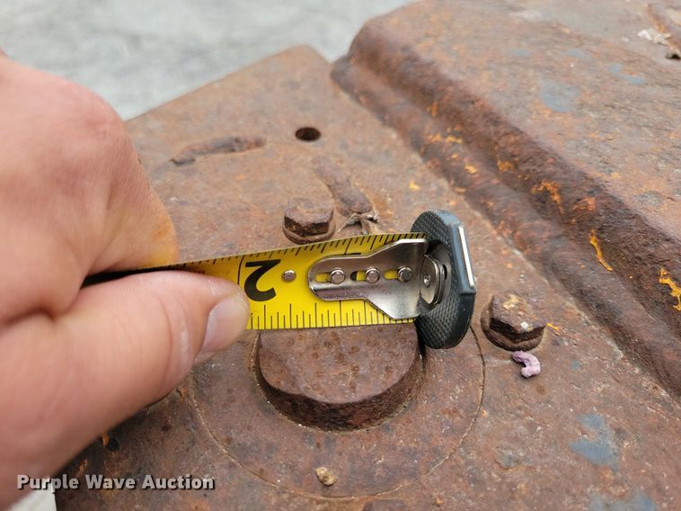 image for item DR4356 (3) excavator attachments