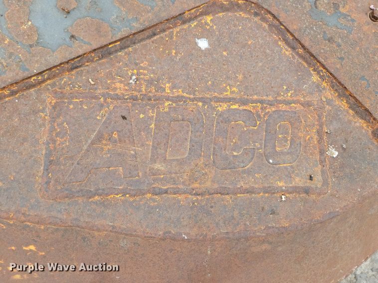 image for item DR4356 (3) excavator attachments