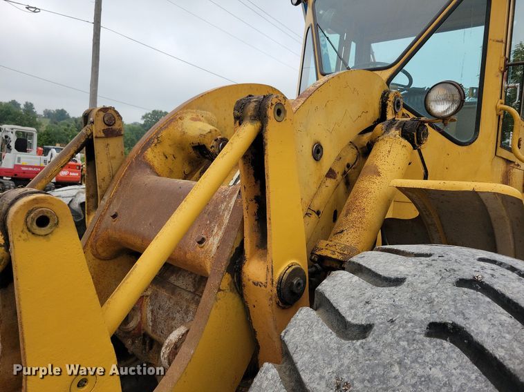 image for item DR4359 1969 Caterpillar 966C wheel loader