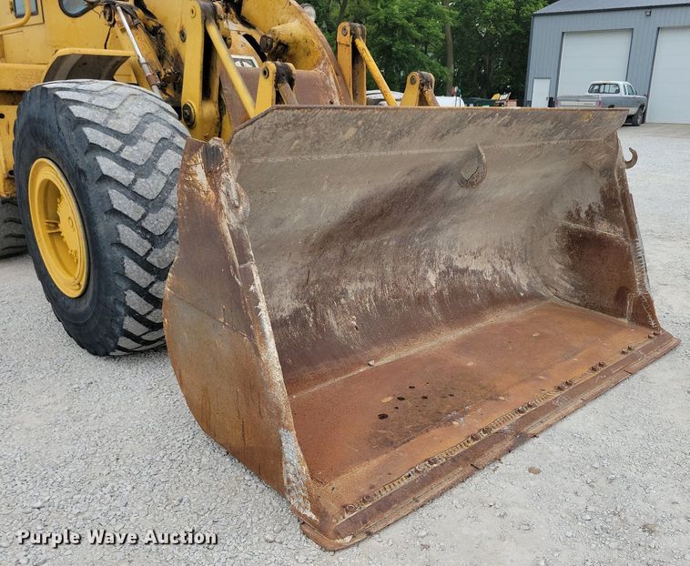 image for item DR4359 1969 Caterpillar 966C wheel loader