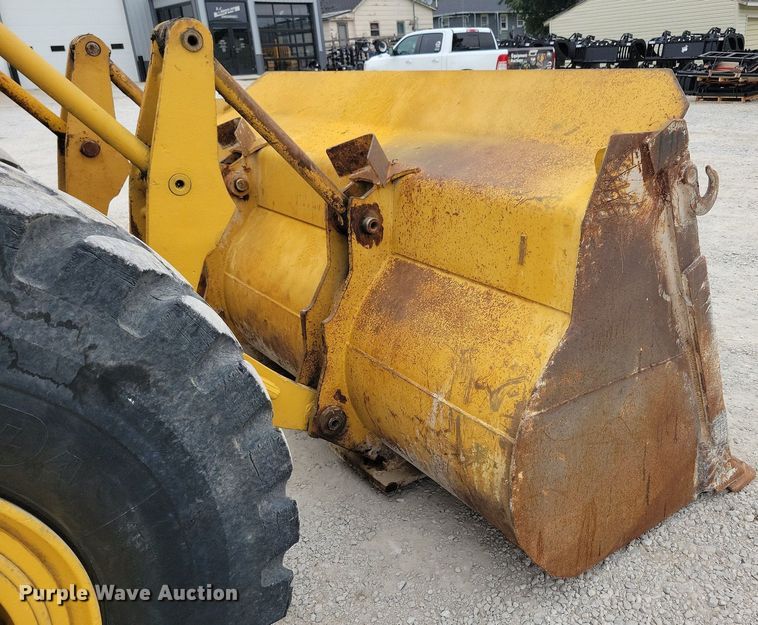 image for item DR4359 1969 Caterpillar 966C wheel loader