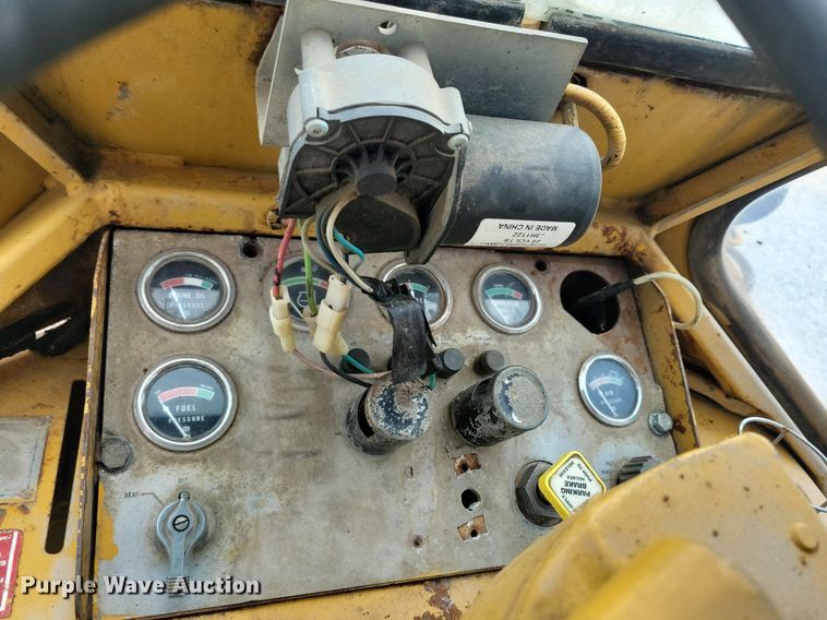 image for item DR4359 1969 Caterpillar 966C wheel loader