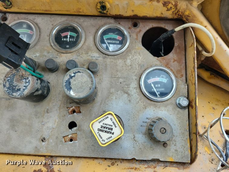 image for item DR4359 1969 Caterpillar 966C wheel loader