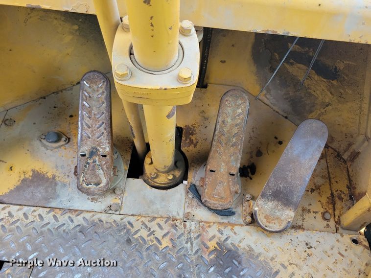 image for item DR4359 1969 Caterpillar 966C wheel loader