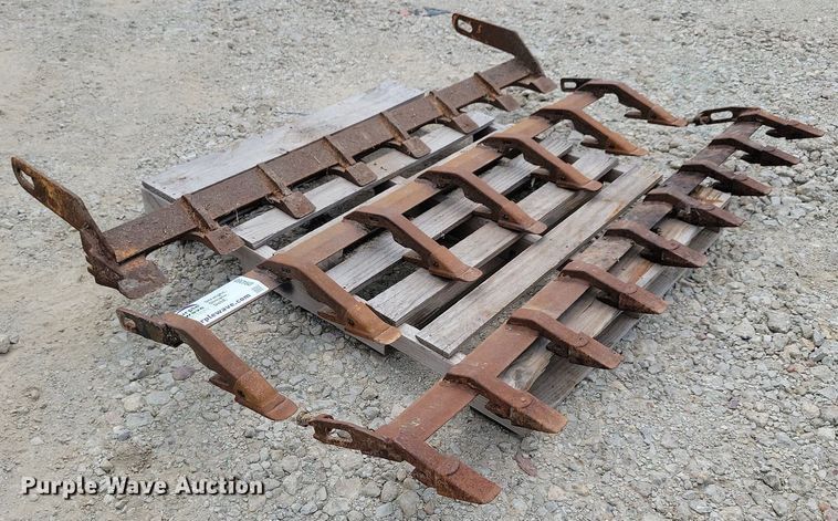 image for item DR4360 (3) skid steer bucket tooth bars