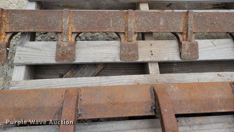 image for item DR4360 (3) skid steer bucket tooth bars