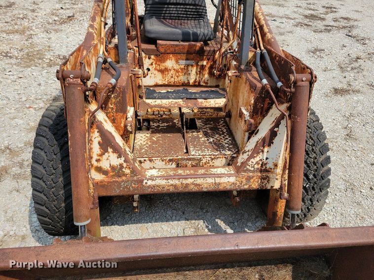 image for item DR4363 1966 Bobcat Melroe 500 skid steer loader
