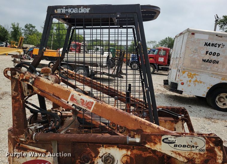 image for item DR4363 1966 Bobcat Melroe 500 skid steer loader