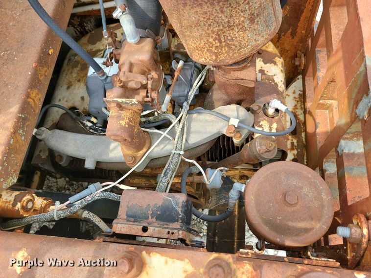 image for item DR4363 1966 Bobcat Melroe 500 skid steer loader