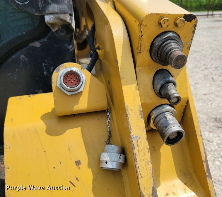 image for item DR4366 2014 Caterpillar 236D skid steer loader