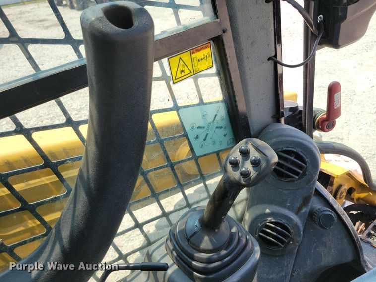 image for item DR4366 2014 Caterpillar 236D skid steer loader