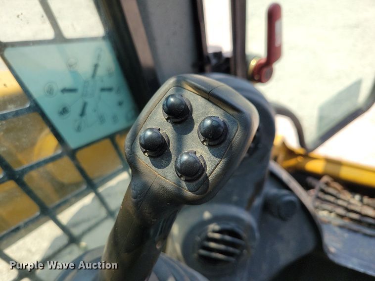 image for item DR4366 2014 Caterpillar 236D skid steer loader