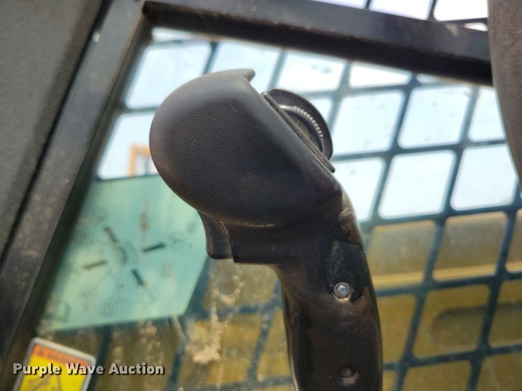 image for item DR4366 2014 Caterpillar 236D skid steer loader