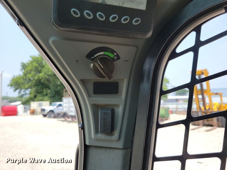 image for item DR4366 2014 Caterpillar 236D skid steer loader