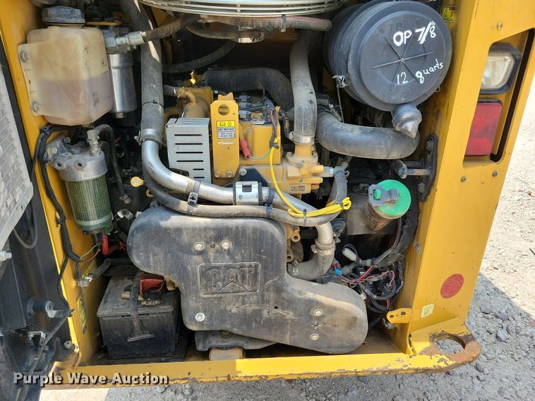 image for item DR4366 2014 Caterpillar 236D skid steer loader