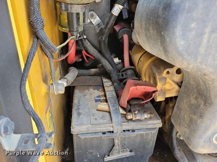 image for item DR4366 2014 Caterpillar 236D skid steer loader